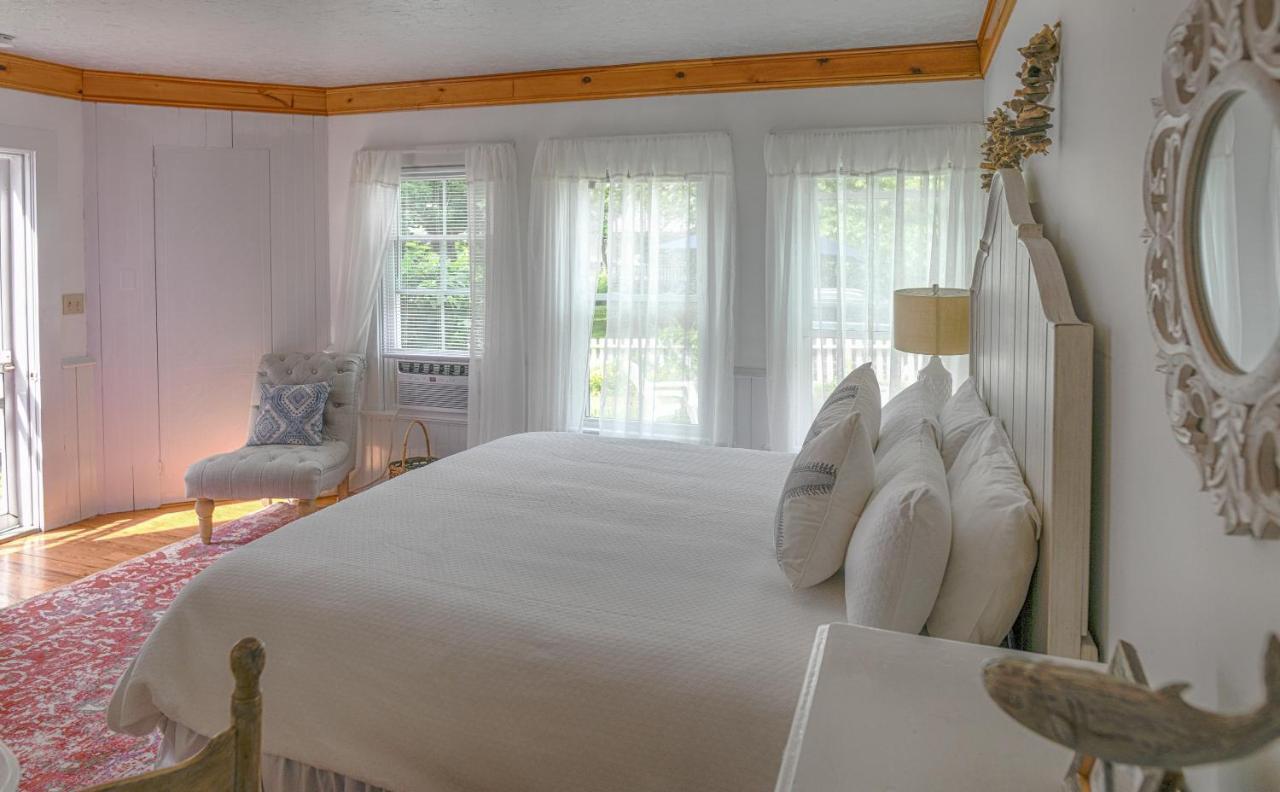 Narragansett House Bed & Breakfast Oak Bluffs Exterior foto