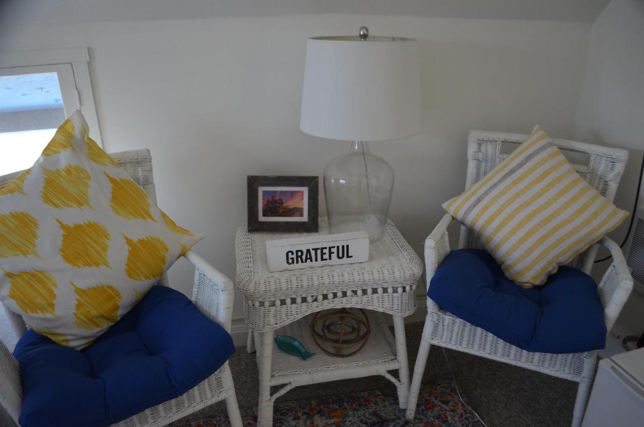 Narragansett House Bed & Breakfast Oak Bluffs Exterior foto